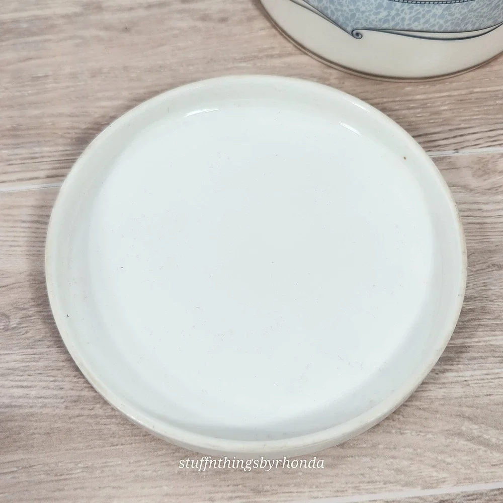 Vintage Wedgwood Venice Bone China Powder Box Vanity Trinket Dish With Box - Picture 4 of 8